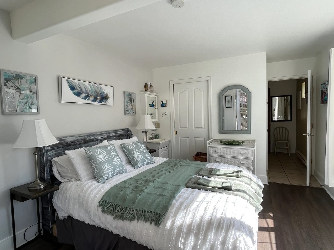 The Fig Tree Room